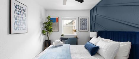 2 dormitoris, escriptori, planxa i posts de planxar i wifi