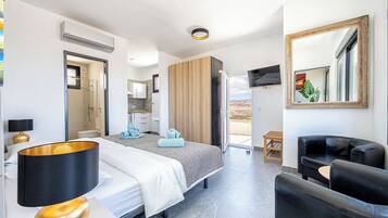 4 slaapkamers, een strijkplank/strijkijzer, wifi, beddengoed