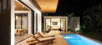 Private Pool Villa Retreat Steps to Beach