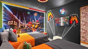5 bedrooms, iron/ironing board, travel cot, WiFi - 16109 Castaway at Windsor Cay: 5BR Pool Townhome (Clermont)