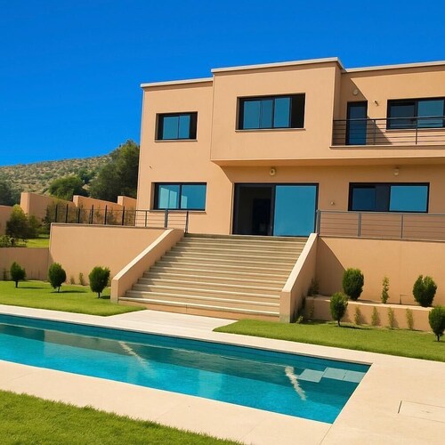 Villa magnifique avec piscine vue sur mer.