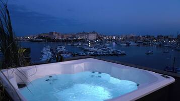 Double Room, 1 King Bed, Sea View, Tower | Terrace/patio