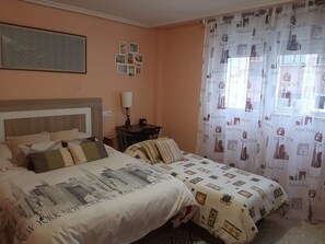 2 bedrooms, iron/ironing board, WiFi, bed sheets - PISO CÉNTRICO MUY BUENA ZONA, CERCA DE LA PLAYA (Gijón)