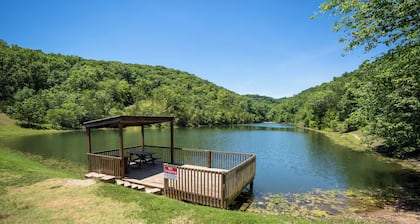 4BR w/ Deck, No Step Entry, Pool