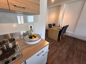 Nicht klassifiziertes Bild, 3 von 19, Schaltfläche