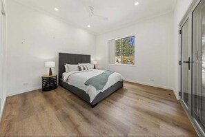 3 habitaciones, tabla de planchar con plancha y wifi gratis 