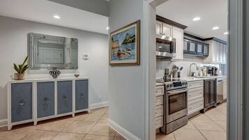 Villa, Multiple Beds, Golf View (1080 Lighthouse I) | Private kitchen | Fridge, microwave, oven, stovetop