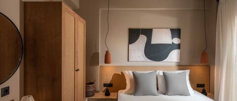 4 bedrooms, iron/ironing board, free WiFi