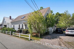 Exterior - Charming Getaway 1 Block from Beach! (Provincetown)