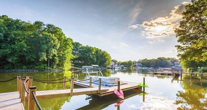 The Quartz Palace - Lakefront Energetic Oasis