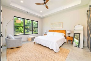 4 camere, una scrivania, ferro/asse da stiro, Wi-Fi