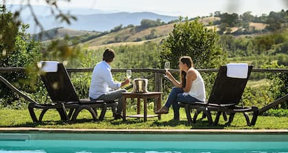 AGRITURISMO LE CHIUSE