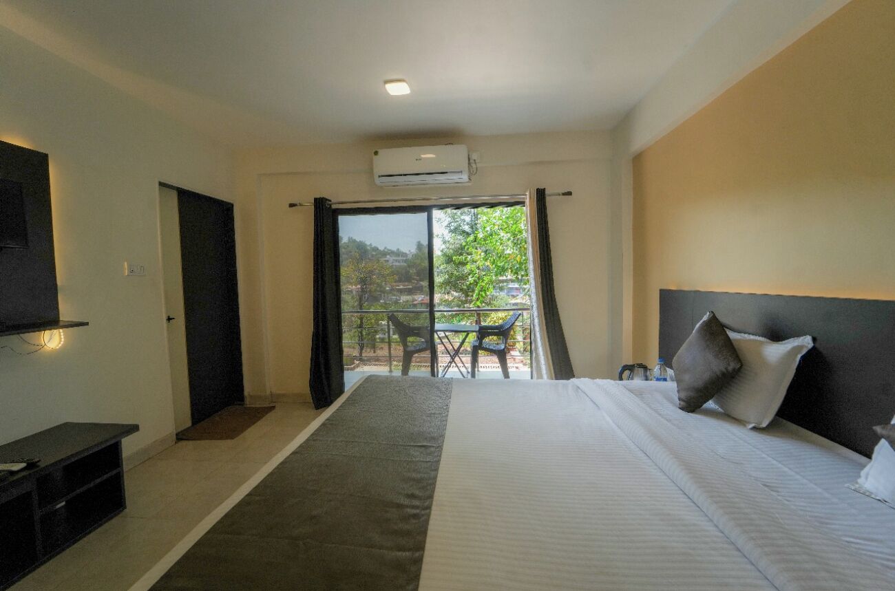 Family Double Room | Free WiFi