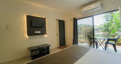 Hotel Raaya Regency