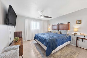 2 habitaciones, escritorio, tabla de planchar con plancha y wifi 