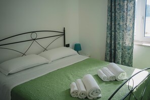 Apartment, Balcony, Sea View | In-room safe, blackout drapes, free WiFi, bed sheets - Residence Riviera (Palinuro)
