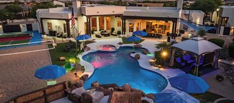 Private Oasis, Pickleball, Sand Volleyball, Sleeps 24