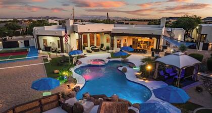 Private Oasis, Pickleball, Sand Volleyball, Sleeps 24