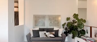 1 Bedroom Centrally Located by The Lakes