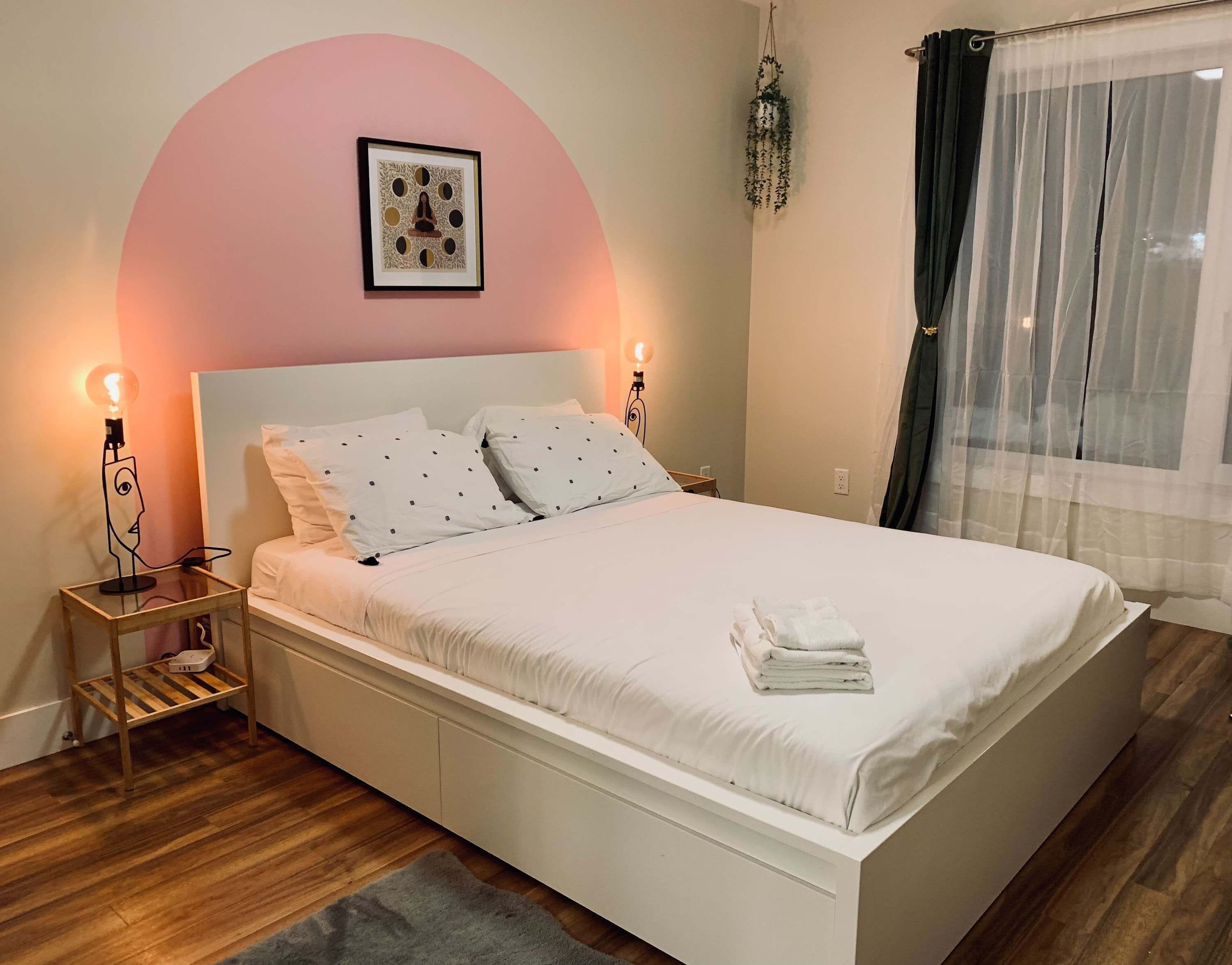 1 bedroom, desk, iron/ironing board, WiFi