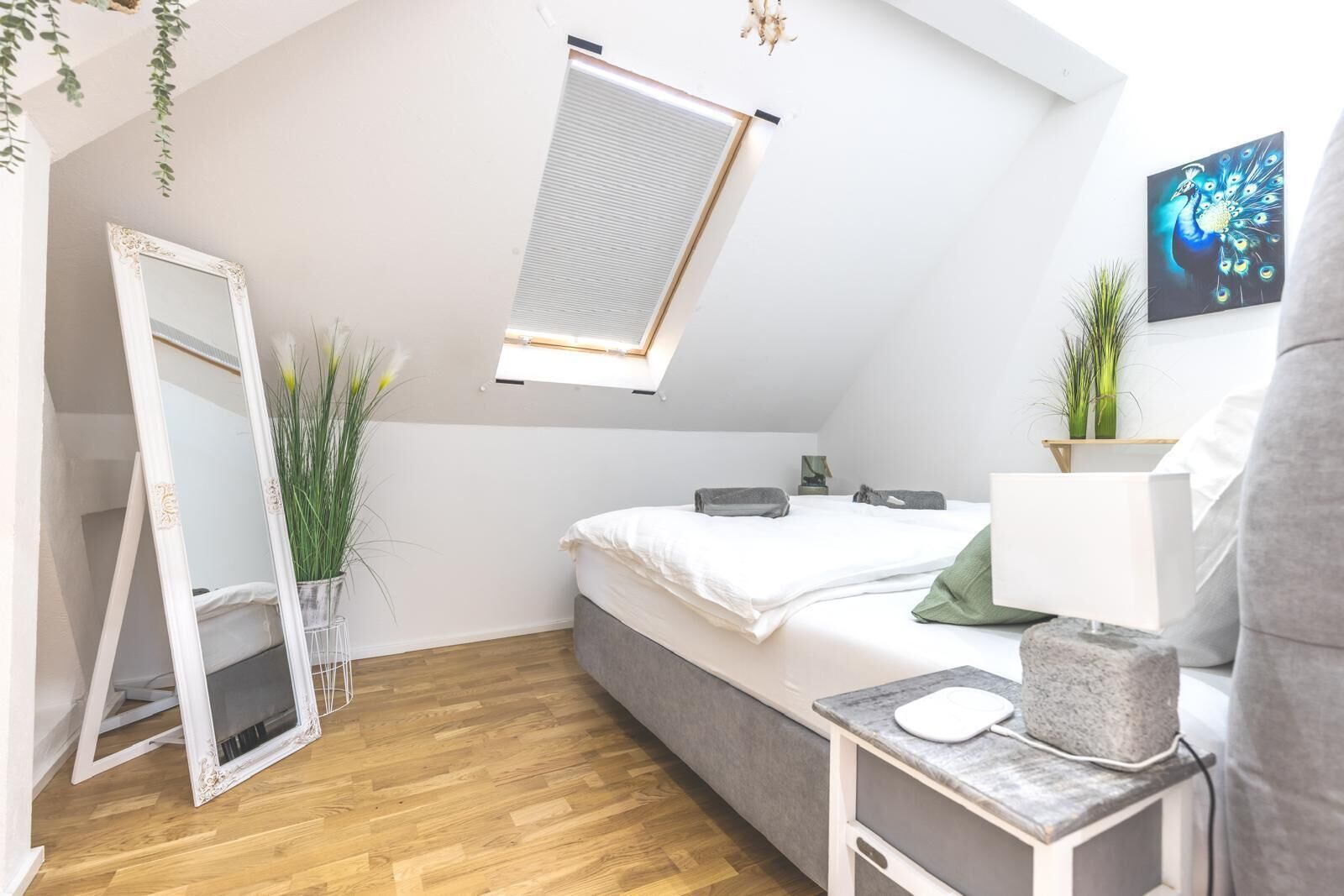 1 Schlafzimmer, Schreibtisch, Bügeleisen/Bügelbrett, Reisekinderbett