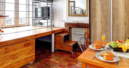 Charming Studio in Le Marais - Sleeps 4