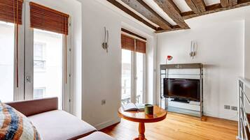 Télévision, espaces bureaux