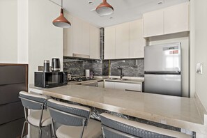 公寓 | 1 間臥室、網路服務