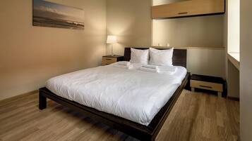 Comfort Apartment, City View | Iron/ironing board, free WiFi