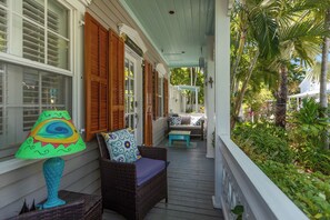Terrace/patio - LONE PALM COTTAGE ~ 3 BR, 2 Ba Home w/ 2 Cottages, Pool & Parking! (Key West)