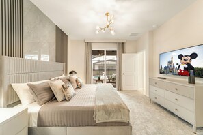 5 chambres, fer et planche à repasser, Wi-Fi, draps fournis