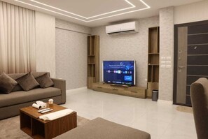 TV connectée, cheminée