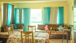 Unclassified image, 4 of 23, button - 3-bedroom apartment in charming Clare Valley with AC, WiFi (Clare Valley)