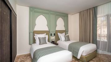 Ropa de cama hipoalergénica y minibar