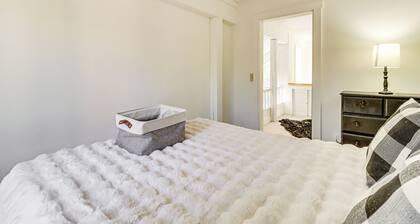 Steps to Jack Frost Ski Resort: Townhome w/ Decks