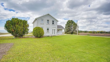 House (3 Bedrooms) | Front of property