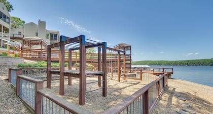 Pet-friendly Condo w/ Pool Access in Osage Beach