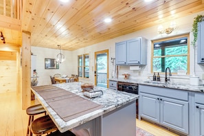 Interior - Luxury Blue Ridge Cabin: Hot Tub & 5 Min to Town (Blue Ridge)