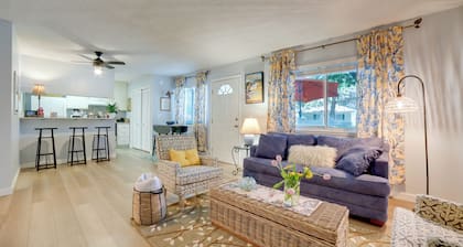 1 Mi to Reno-sparks: Family Retreat w/ Fireplace!