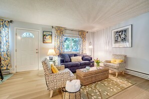 Apartment (2 Bedrooms) | Interior - 1 Mi to Reno-sparks: Family Retreat w/ Fireplace! (Reno)