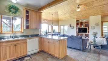 Rumah (3 Bedrooms) | Interior