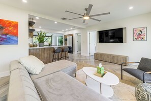 Interior - 3 Mi to Beach: Renovated Haven in Fort Lauderdale! (Fort Lauderdale)