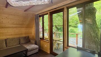 Family Cottage | Living area | Smart TV
