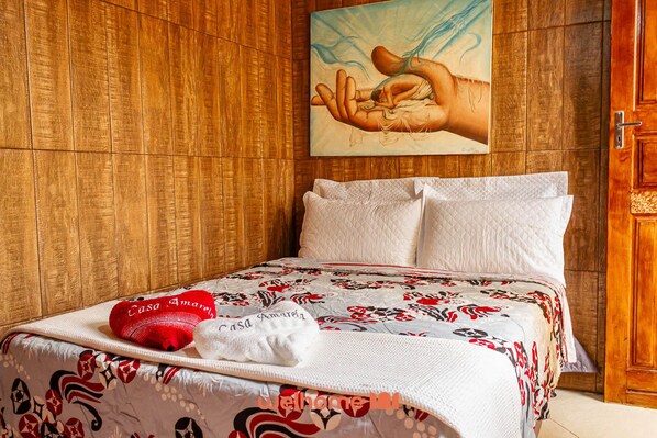 2 bedrooms, WiFi, bed sheets