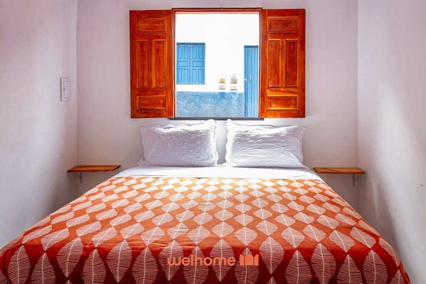 2 bedrooms, WiFi, bed sheets