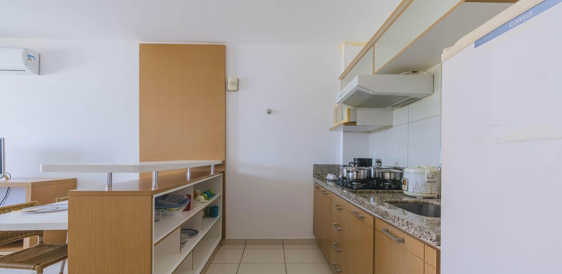 Micro-ondes, plaque de cuisson, grille-pain