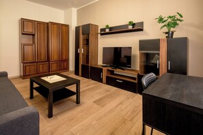 Apartment, City View | Iron/ironing board, free WiFi