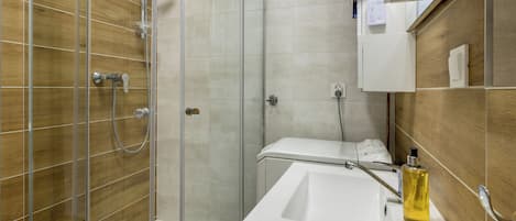 Apartment, City View | Bathroom