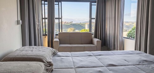 Casa de Campo em Bueno Brandão com Vista Montanha