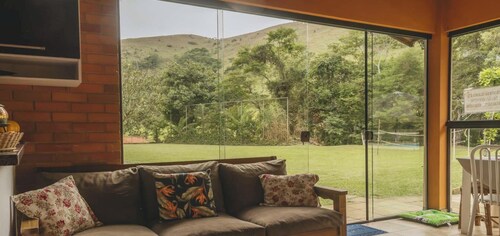 Sitio em Teresópolis com Piscina e Churrasqueira